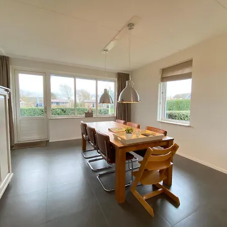 Previnaireweg 25 Holiday home Callantsoog